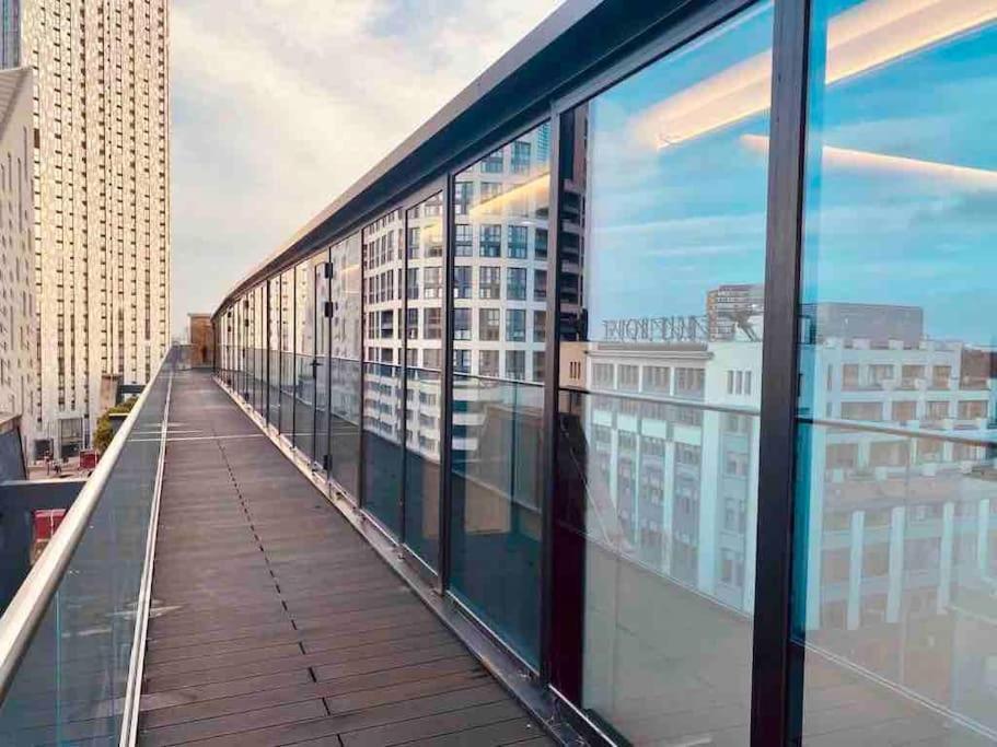Large 3 Bed 3 Bathrooms Penthouse With Terrace And City Views In 런던 외부 사진